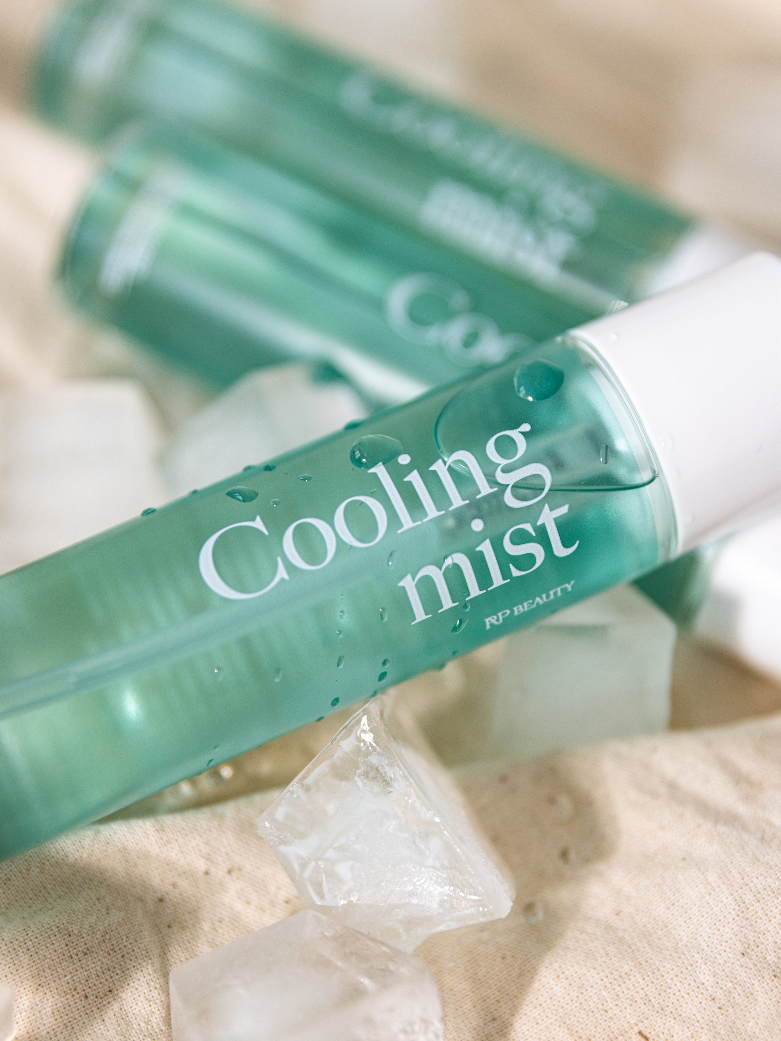 Mgiełka z efektem chłodzącym do twarzy i ciała