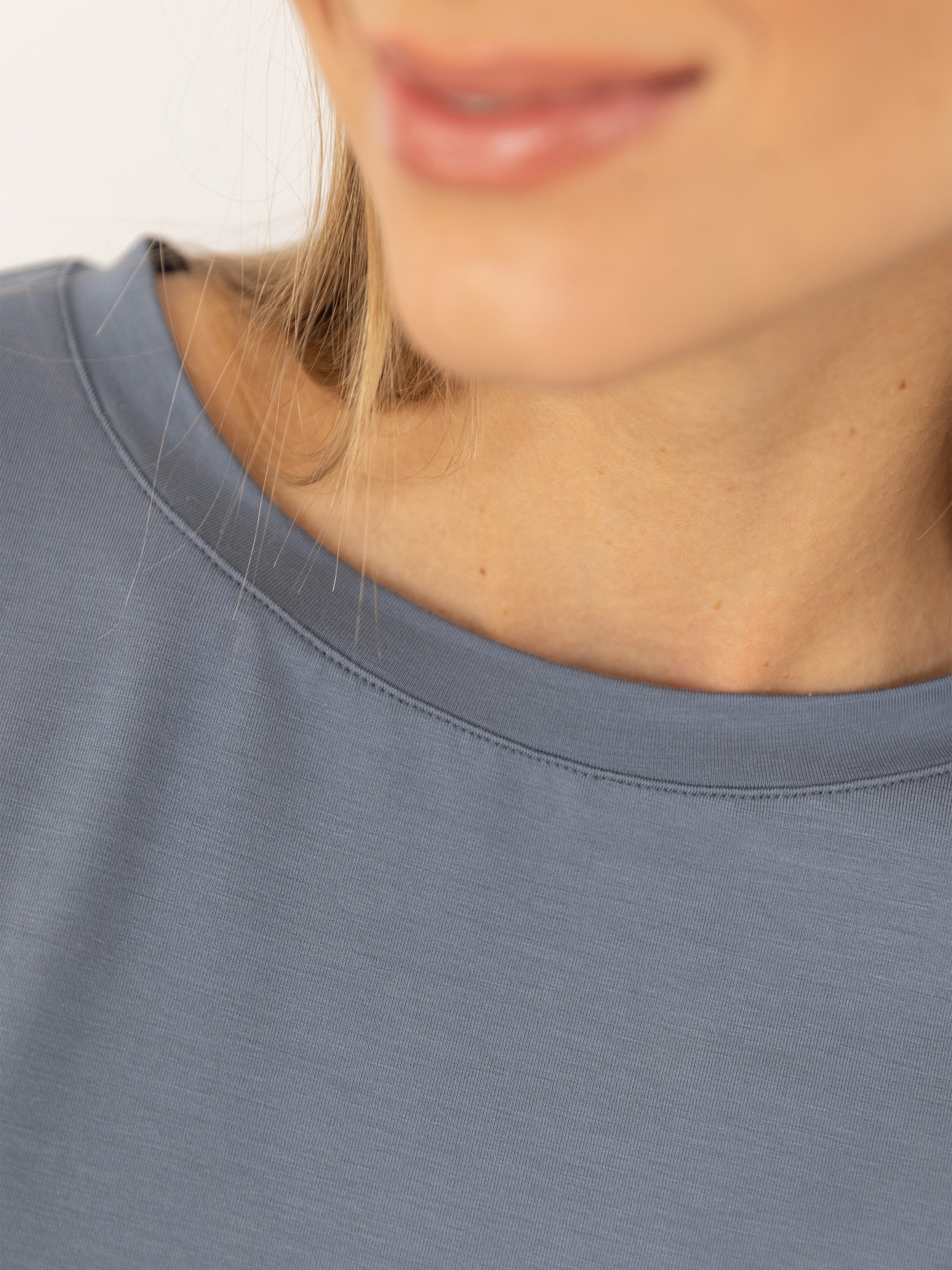 T-shirt Wiki