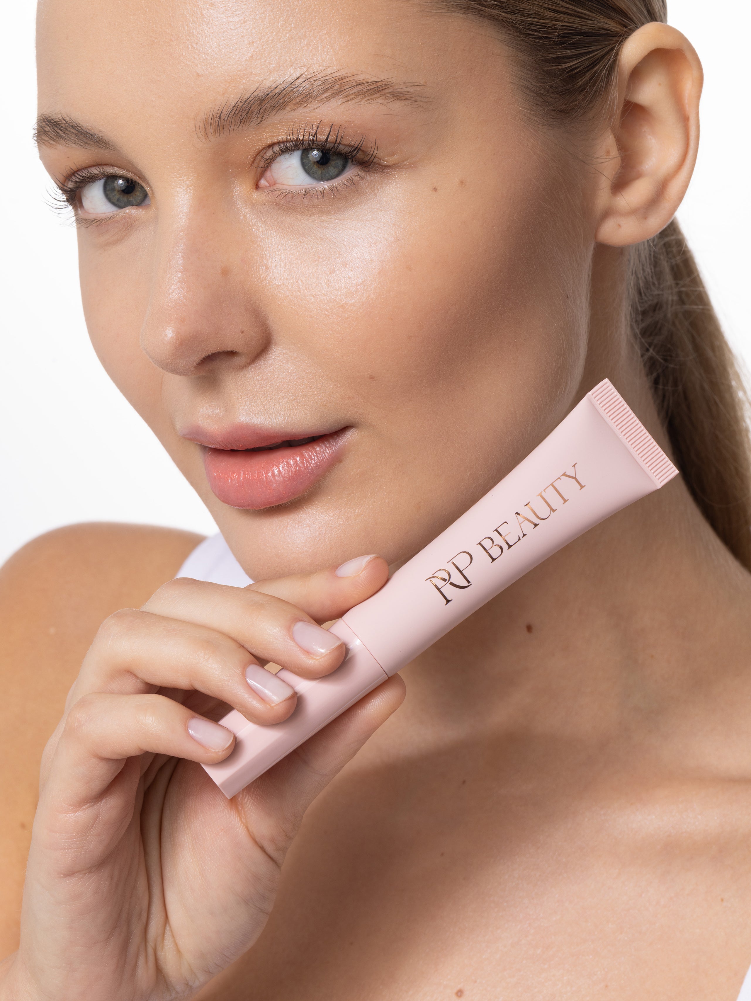 Kremowy bronzer w tubie