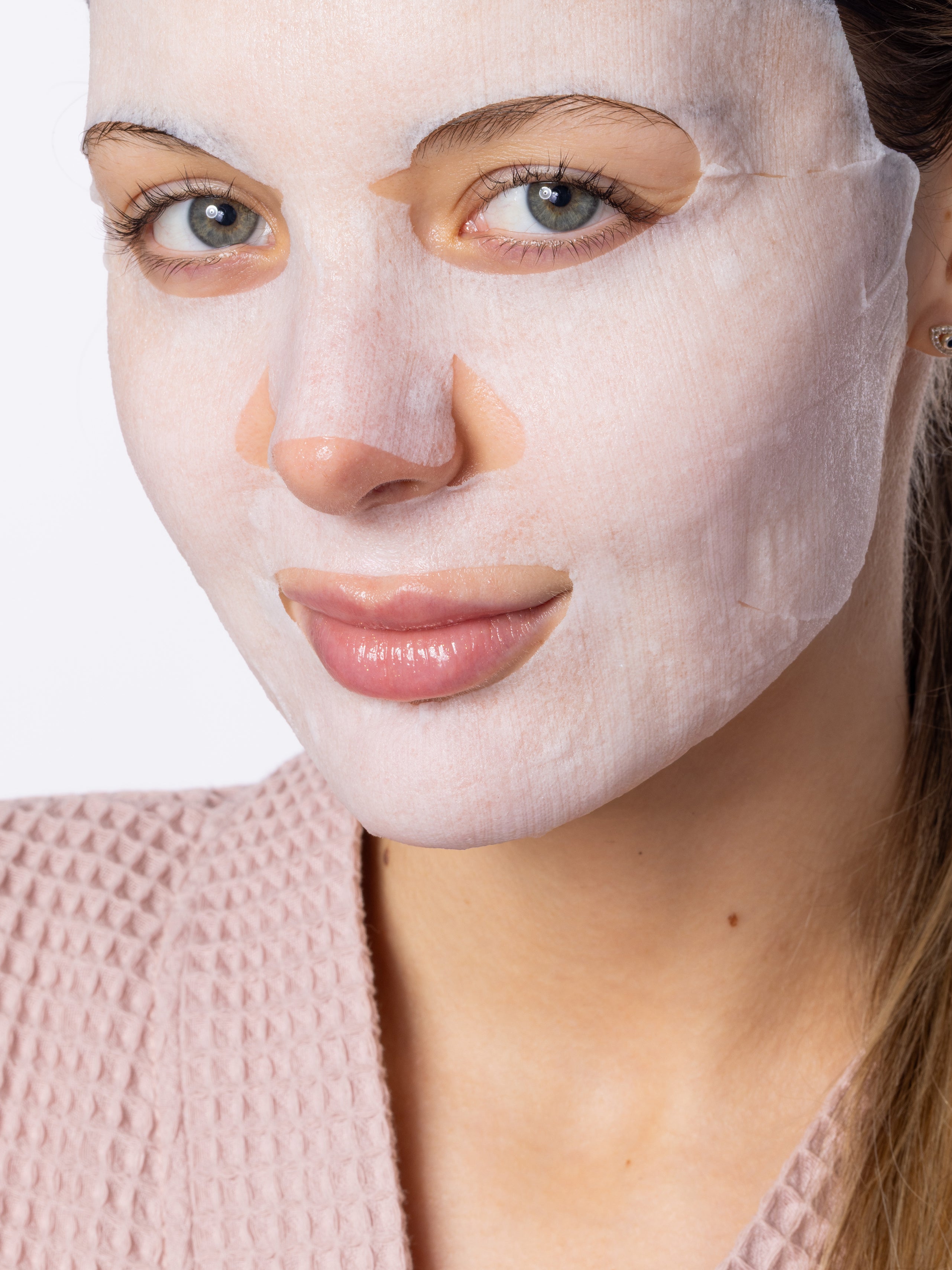 Maseczka do twarzy w płachcie regenerująca - PREMIERA 18.03.2026