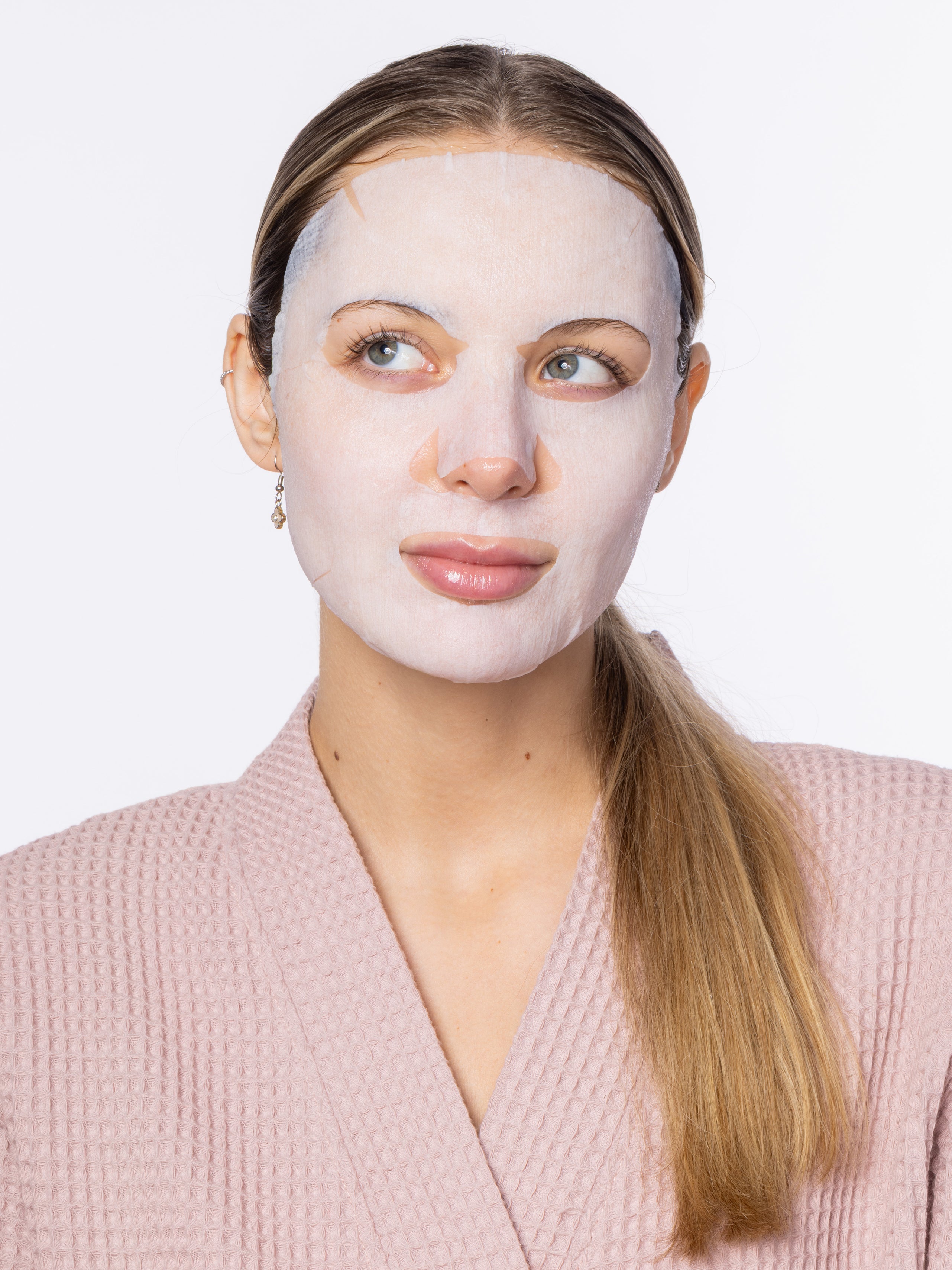 Maseczka do twarzy w płachcie regenerująca - PREMIERA 18.03.2026