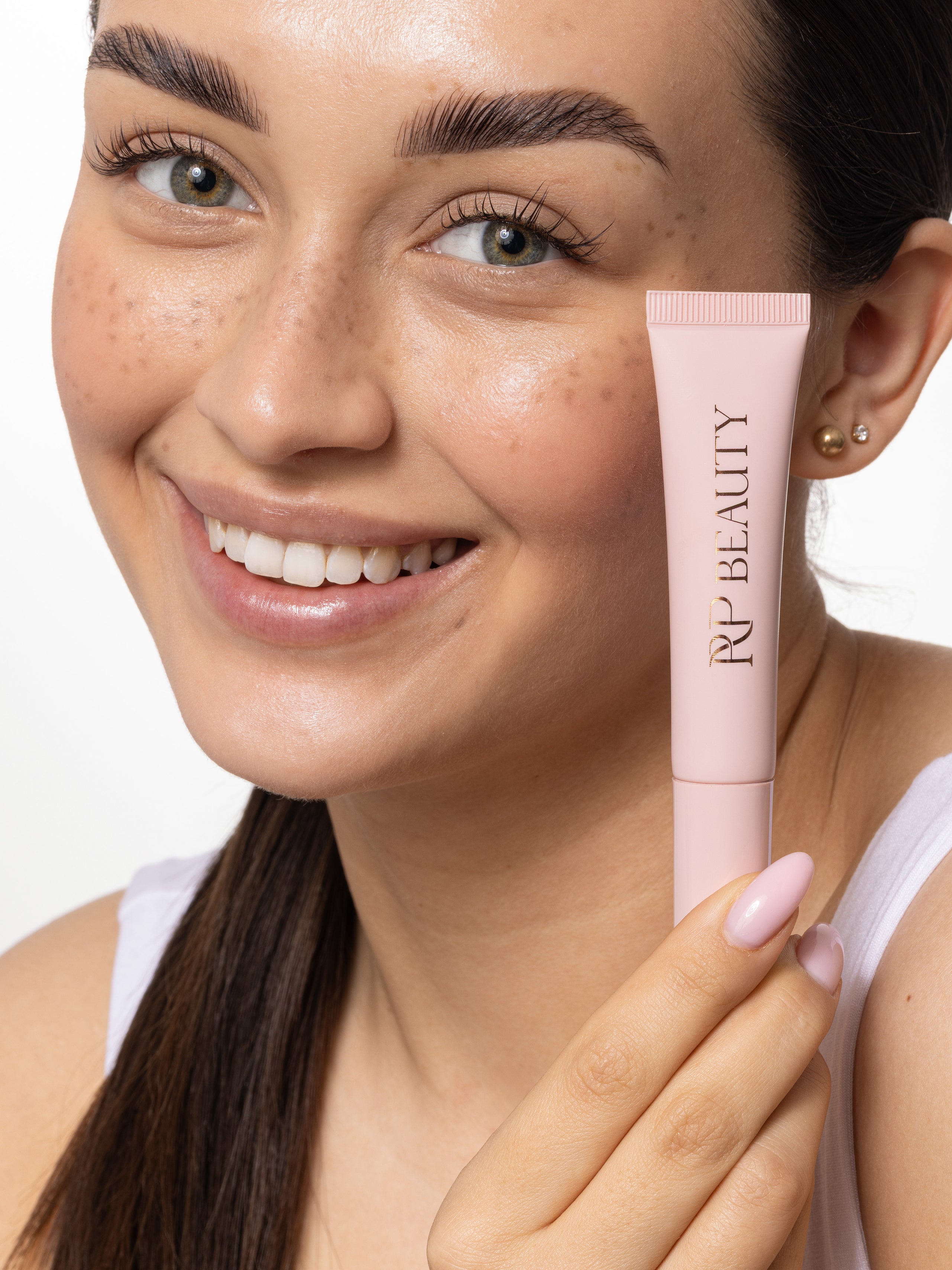 Kremowy róż w tubie