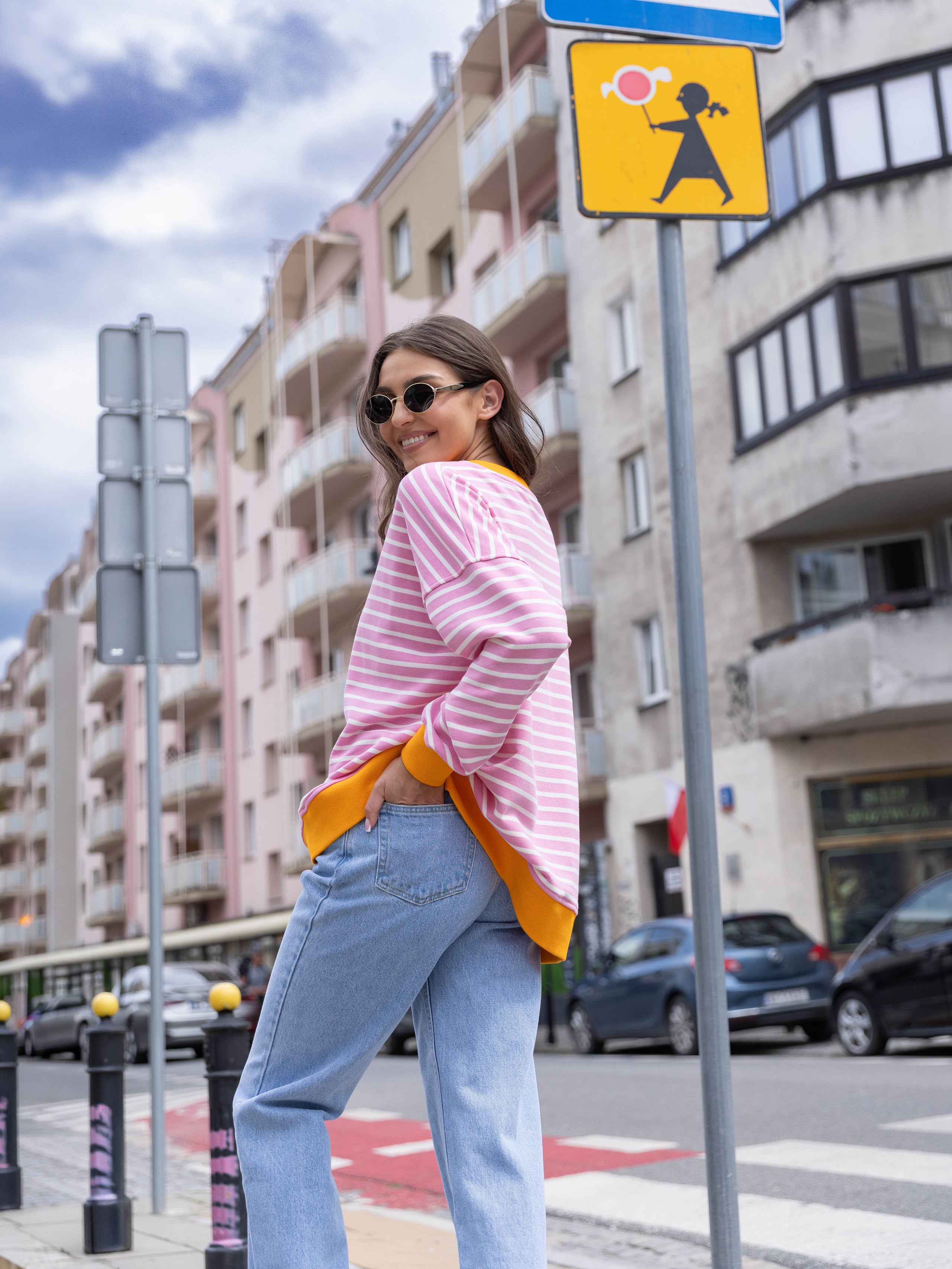 Bluza Love - PREMIERA 12.08.2026