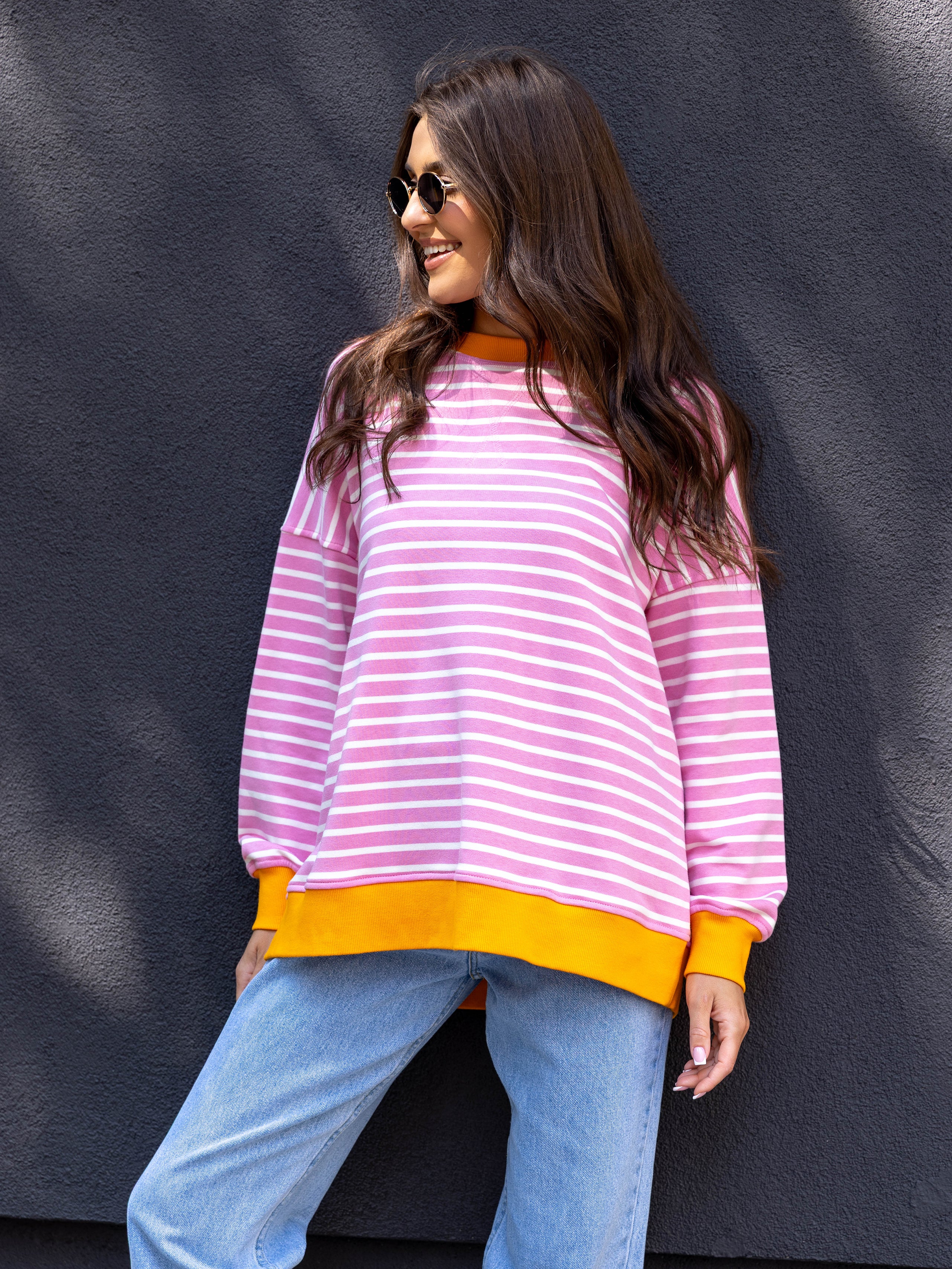 Bluza Love - PREMIERA 12.08.2026